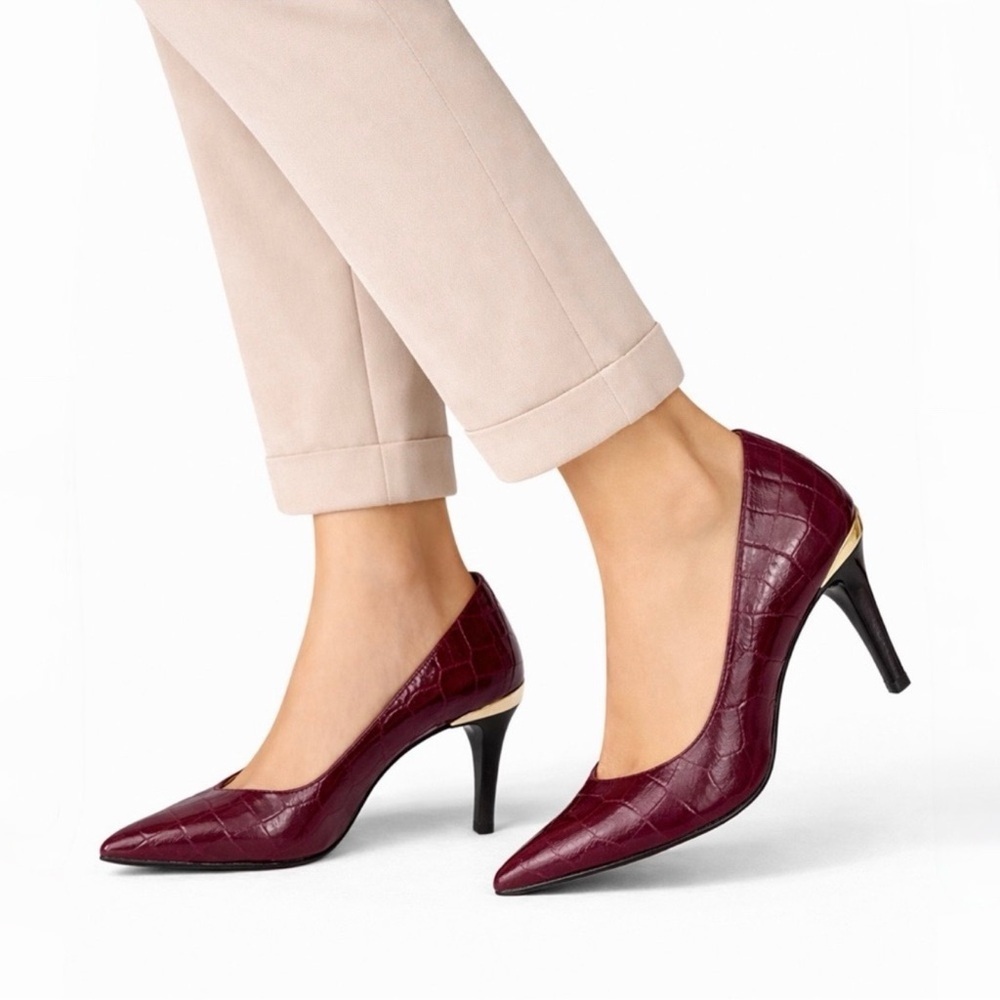 [LRL] Burgundy Textured Leather Pointed Toe Heels